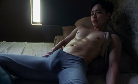 ryo kanzaki1031 nudes model img