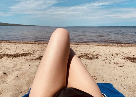 art on elm street star high quality photo