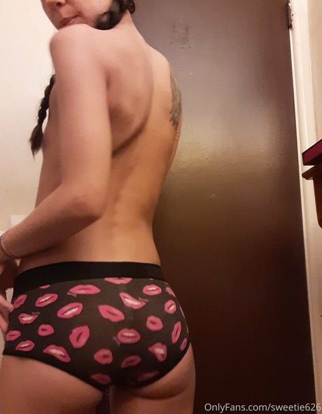 sweetie626 nice model img