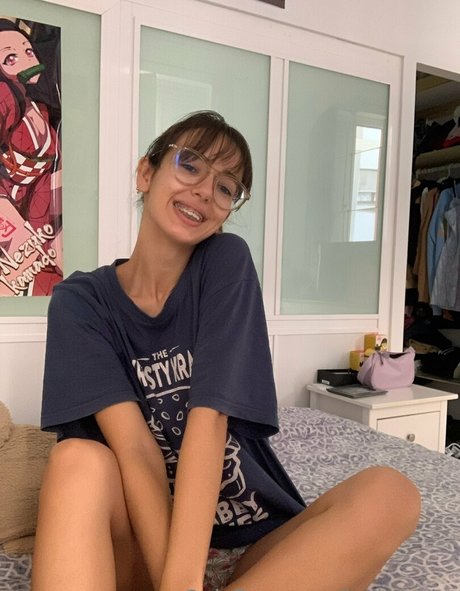 laylaa bby top star gallery