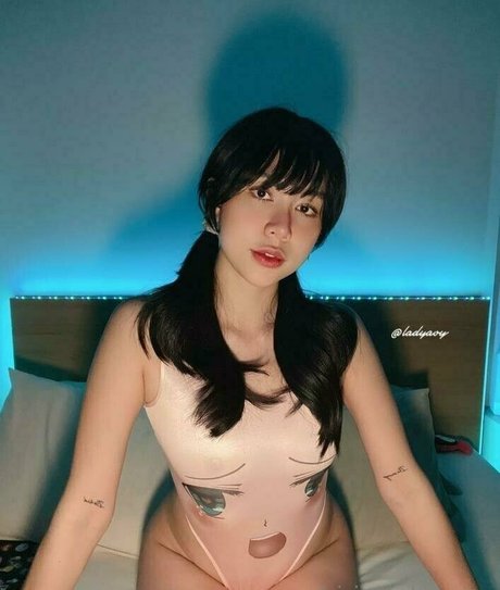 trixiecookiefree best model images