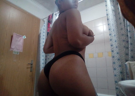 black lesbian onlyfans beautiful naked photos
