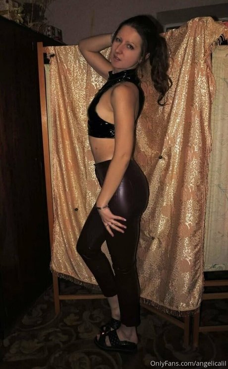 angelicalil pornstar sexy pics