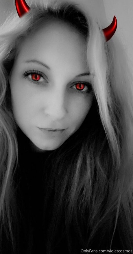 violetcosmos sex model img