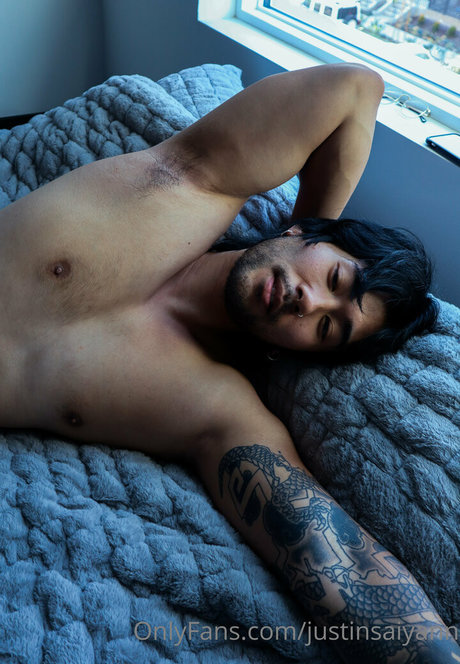 goth threesome onlyfans erotic img