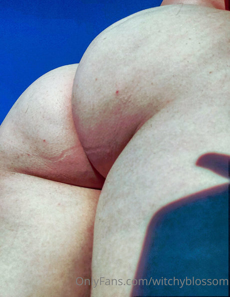 witchyblossom actress pic