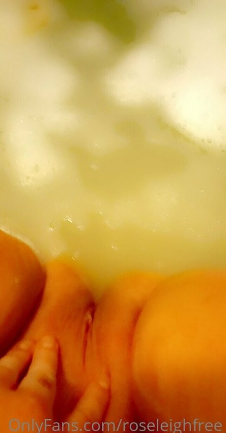 roseleighfree pretty model img