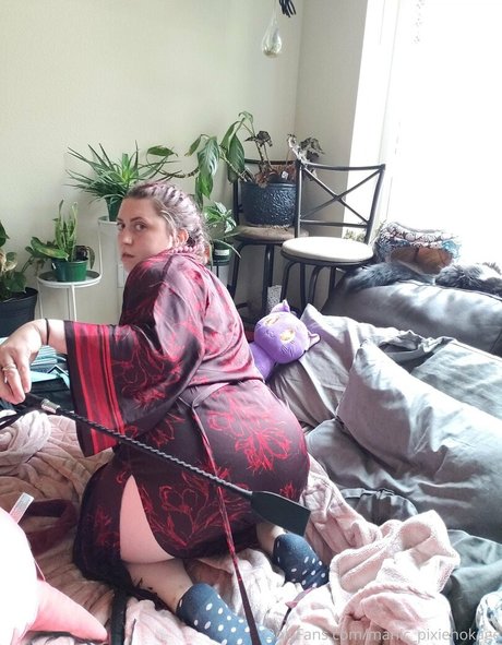 manic pixiehokage model porn img