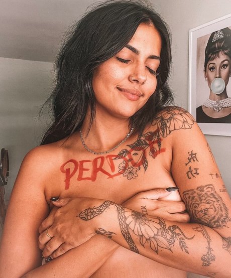 Fernanda Lopes model free pics