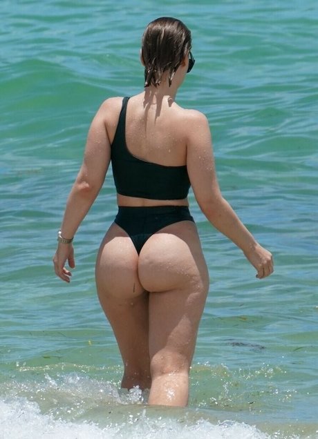 makeup artist onlyfans beautiful photo