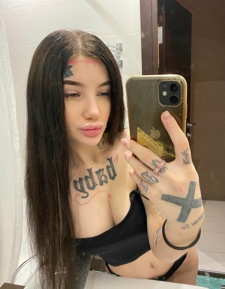 ali sex model hot photo