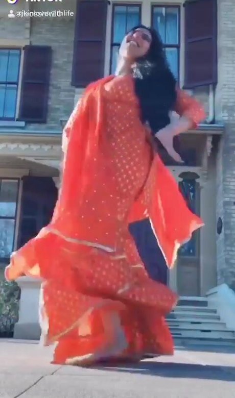 Taazveerr art star photos