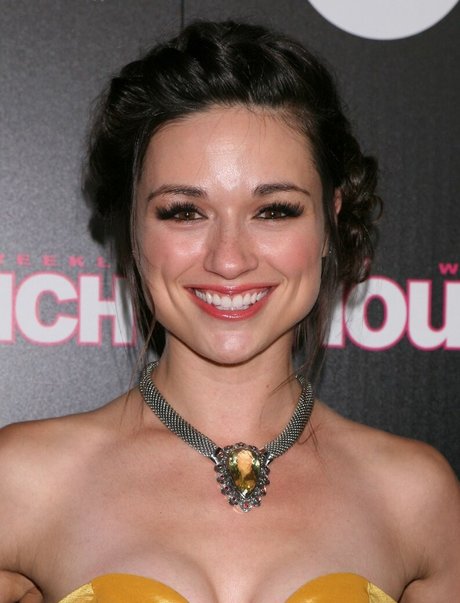 Crystal Reed model sex images