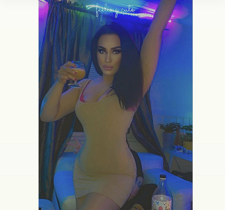 elidaav exclusive star galleries