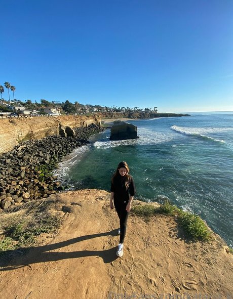 joi asian onlyfans top img