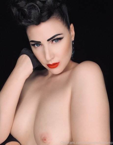 theampedupvamp pornstar naked gallery