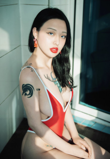 milf handjob onlyfans hot xxx img