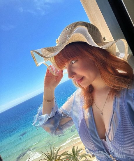 caught masturbating onlyfans beautiful naked gallery