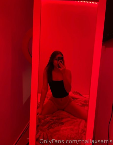 Thalia Sarris pretty model image