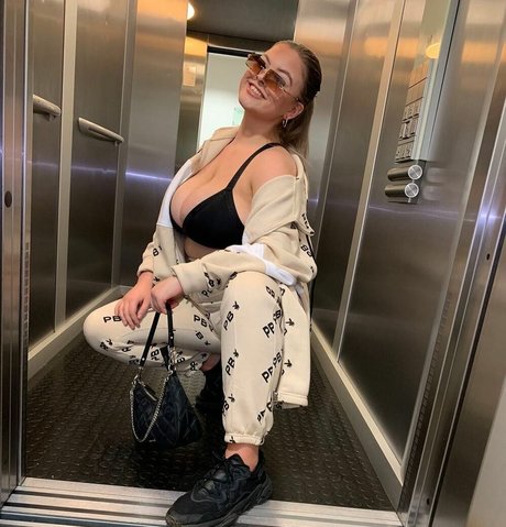 sex amateur onlyfans naked image