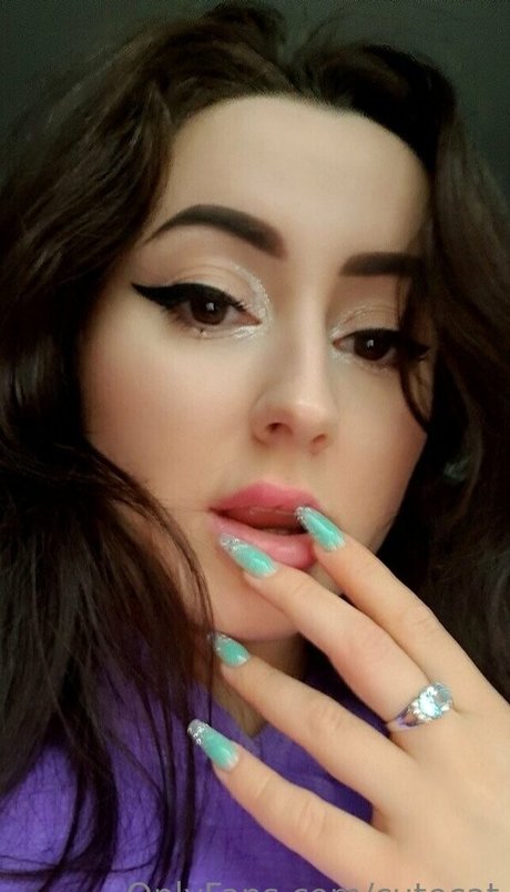 thigh onlyfans sexy naked pictures