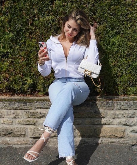 Raissamarques pornstar nude images