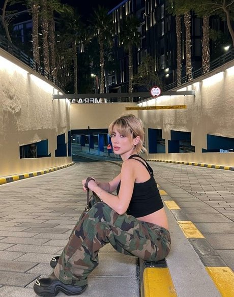 Sevinch Salmanova nude star photos