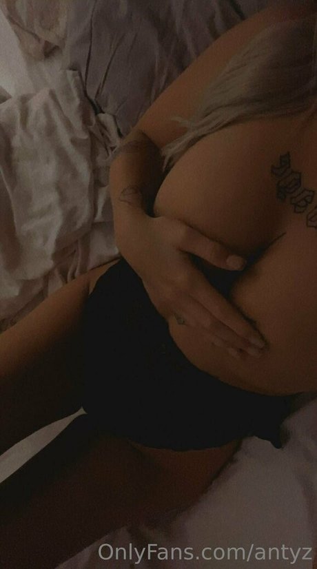 tiny asian onlyfans free sexy image