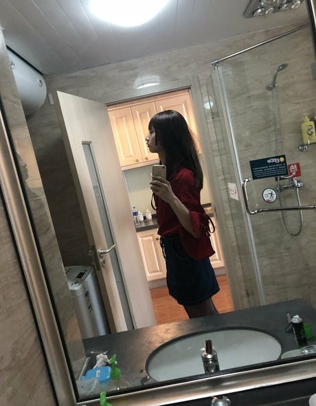 chubby solo onlyfans xxx pictures