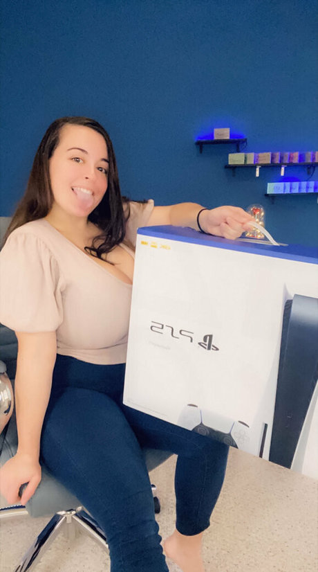 stefjuicy actress photos