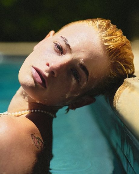 Esther McGregor model best galleries