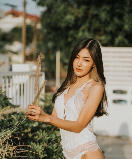 BunnyMutmai star beautiful pic