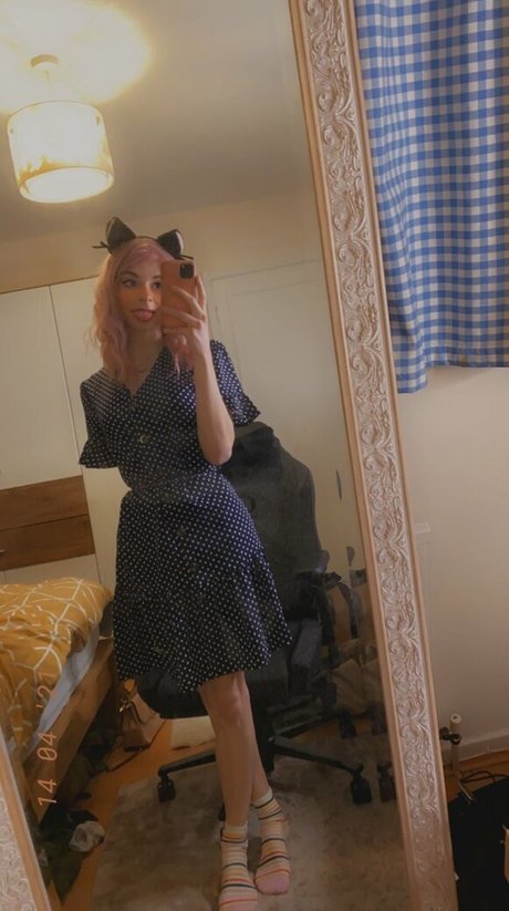 Fr3ddi nudes model img