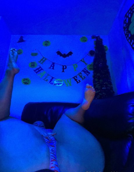 shiningwaters sexy actress images