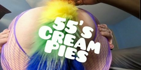 fifty5passionfree pretty model image