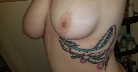 goth threesome onlyfans sexy pics