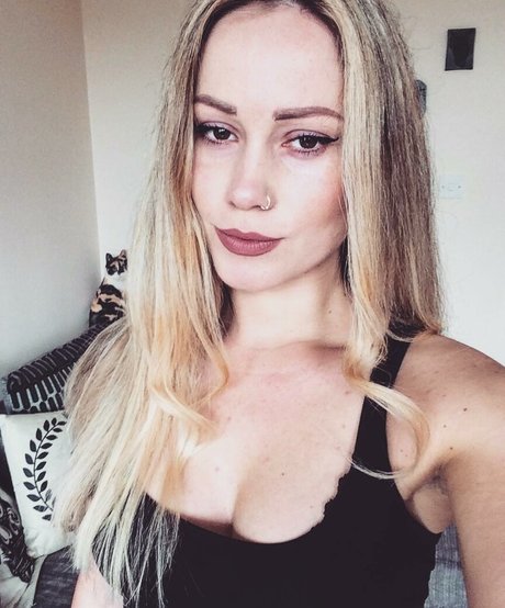 Sandra Gentvainyte star pic