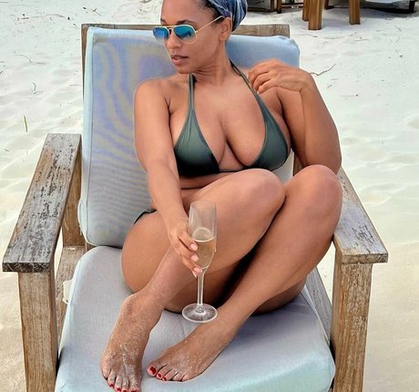 milf strip onlyfans porn galleries