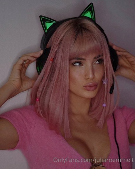 cougars onlyfans adult picture