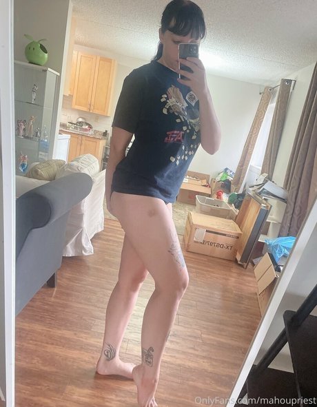 mahoupriest perfect actress pictures