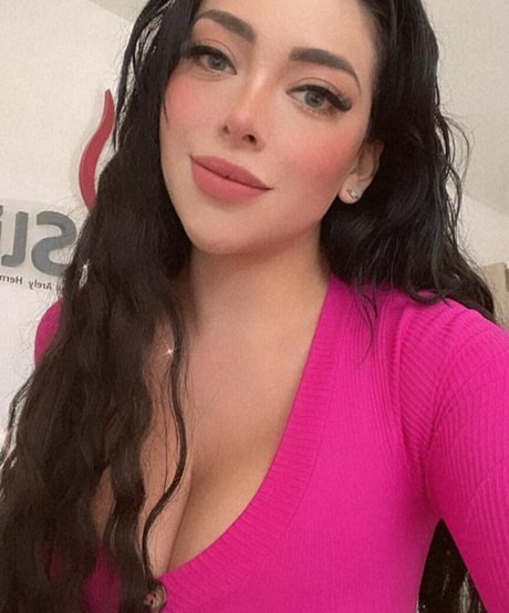 are mon pretty actress img