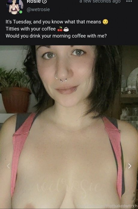 thatbakedwitcch high quality model image