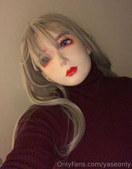 yaseonly nude star photos