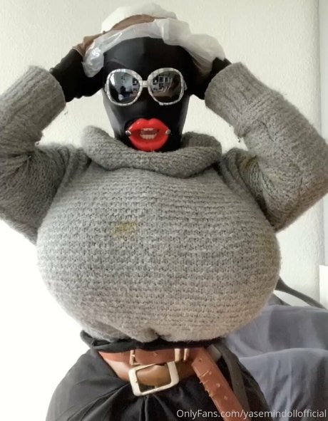 yaseonly star erotic photo