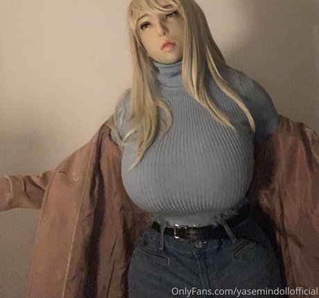 yaseonly pornographic model photos