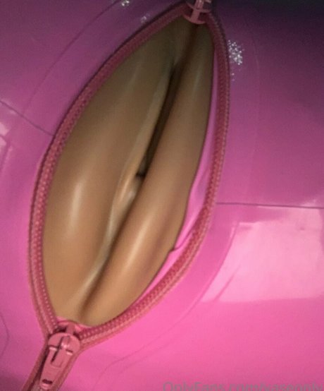 yaseonly nudes pornstar image