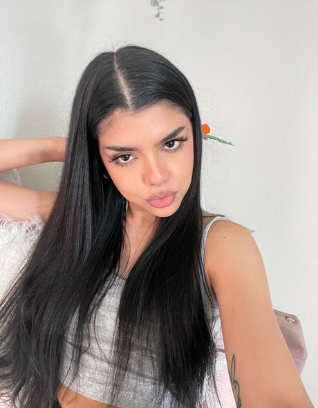 cyberiariley star beautiful img