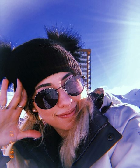 Anah Elisa naked actress picture