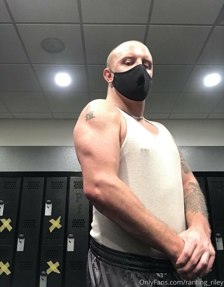 ranting riley pornstar xxx pics