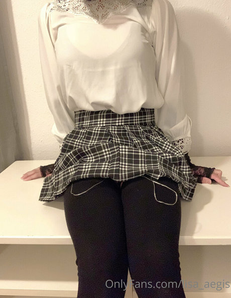 lisa aegis exclusive pornstar galleries